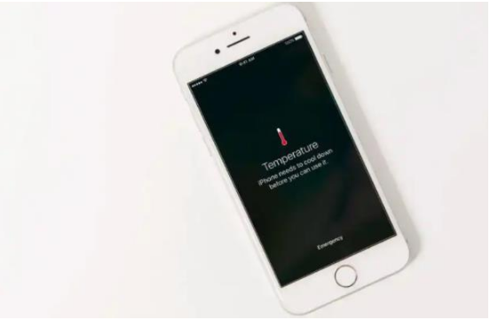 石碌镇苹果手机维修分享iPhone 手机发热如何快速降温 